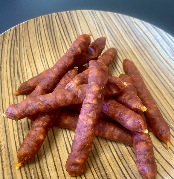 Fuet little chorizo mini påse 55g - Bild 3